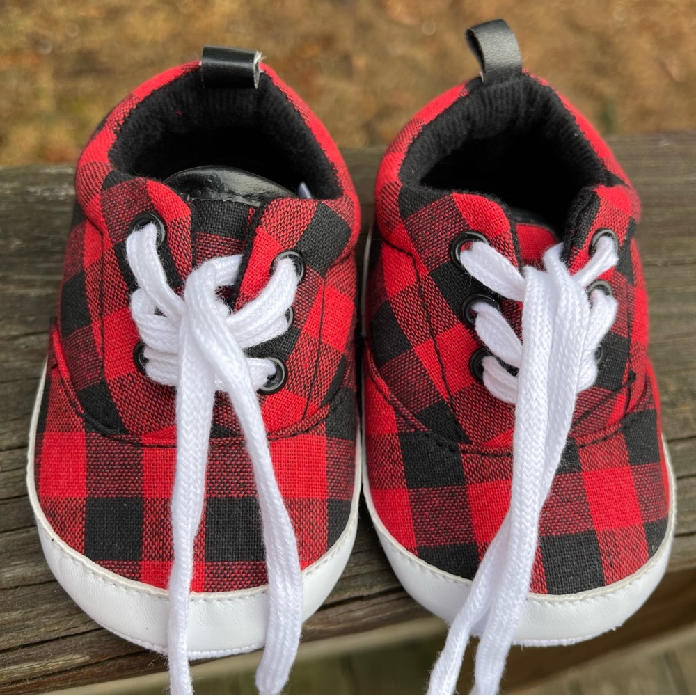 Little Treasure Buffalo Plaid Toddler Shoes, Size 12-18 Months